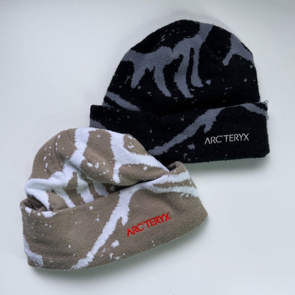 Arcteryx grotto toques x2